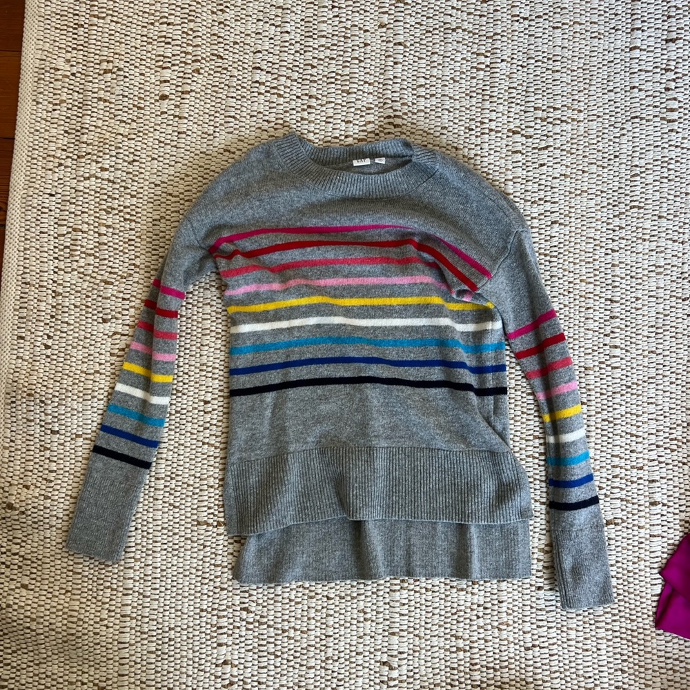 GAP colorful sweater
